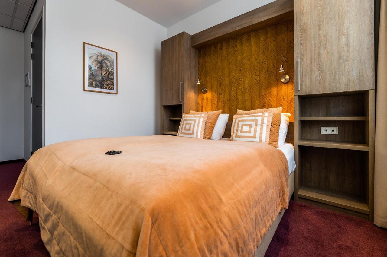 Hotel Bru Bruinisse Bagian luar foto